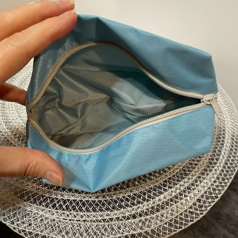 Norwex Travel Shampoo and Conditioner with Travel Bag NWT